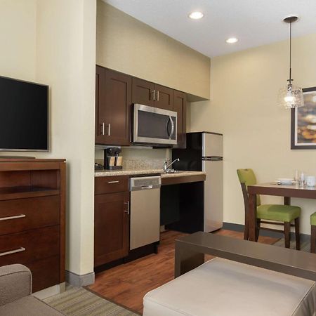 Homewood Suites By Hilton St. Petersburg Clearwater Buitenkant foto