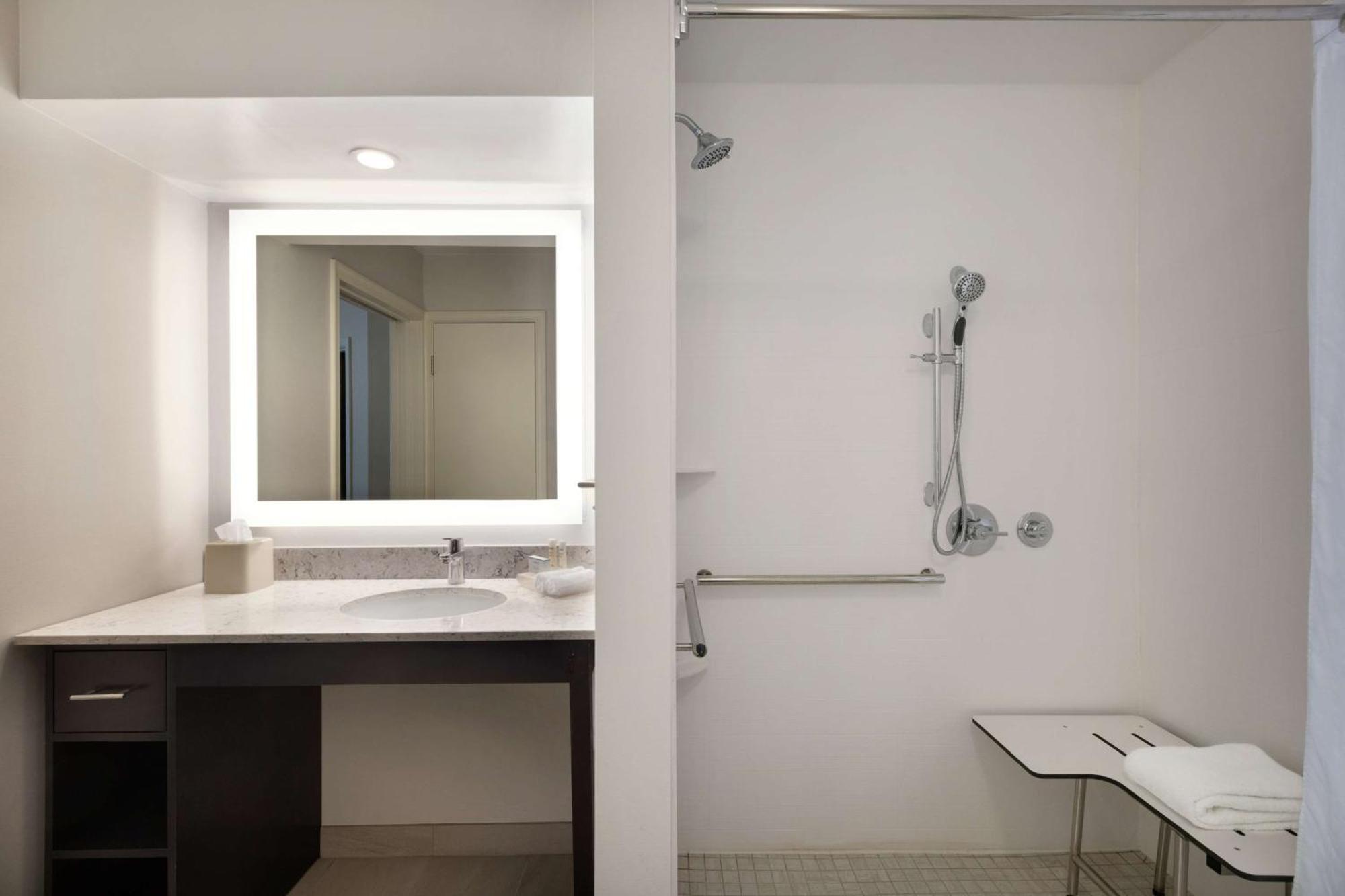 Homewood Suites By Hilton St. Petersburg Clearwater Buitenkant foto