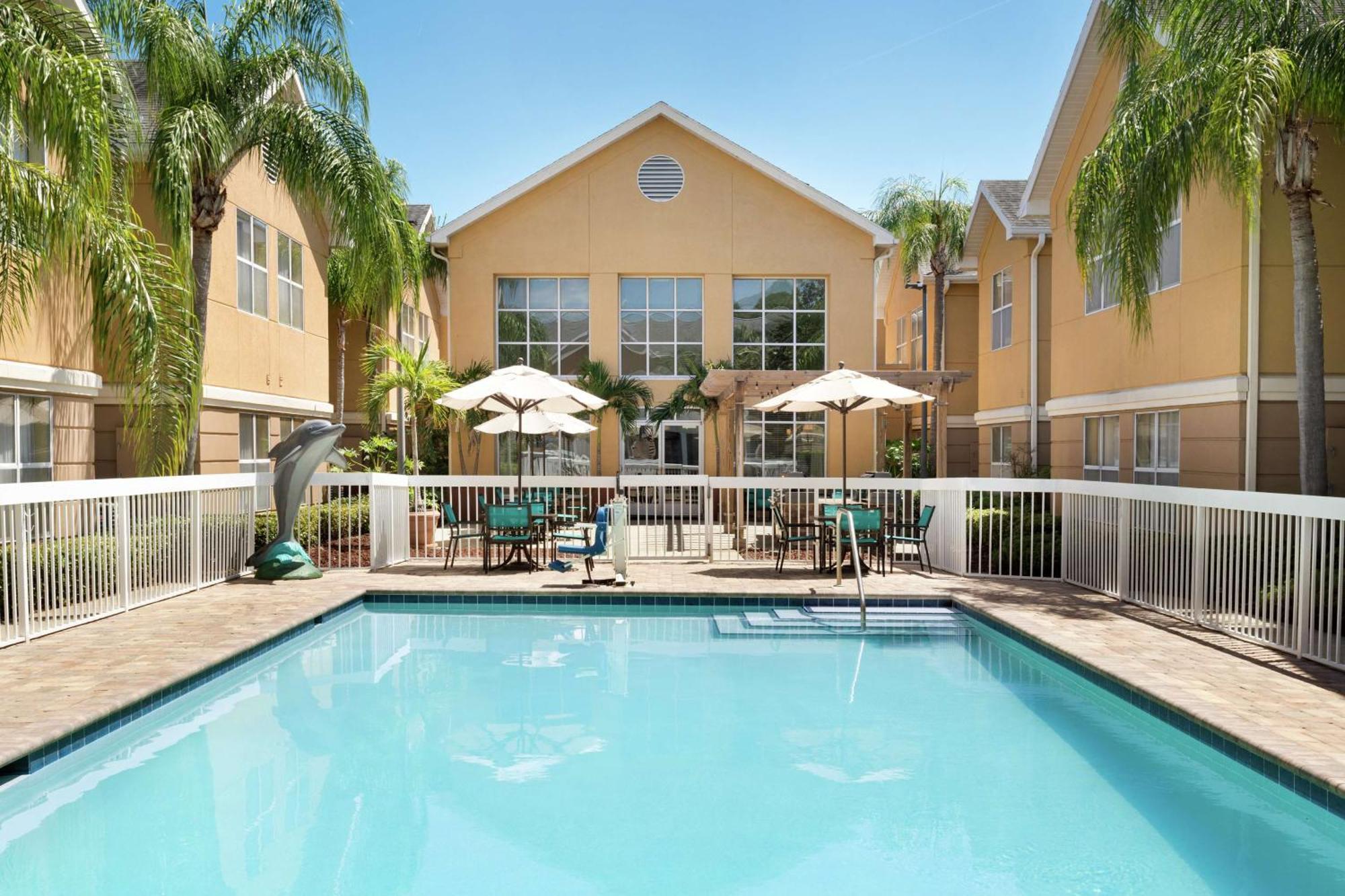 Homewood Suites By Hilton St. Petersburg Clearwater Buitenkant foto